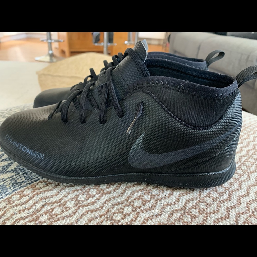 Nike Phantom Vision Turf Shoe
